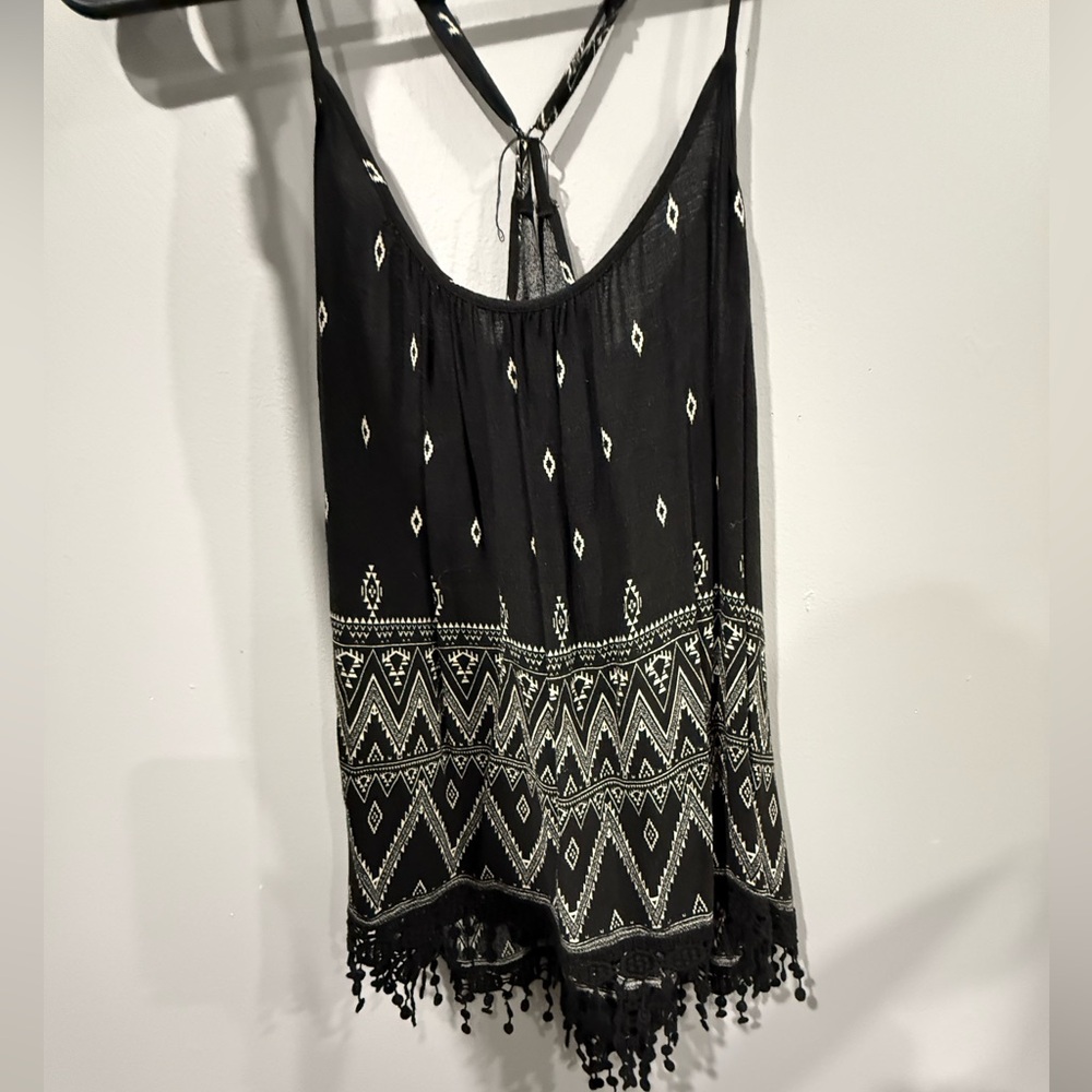 Forever 21 Black and White Patterned Top